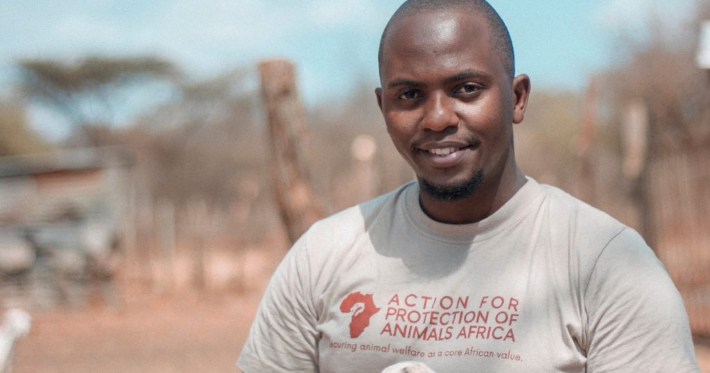 APAA Apparel - T-shirts